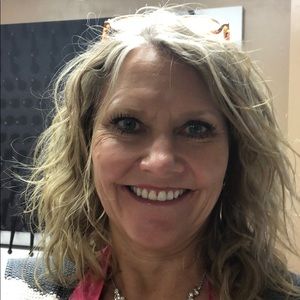 Meet your Posher, Joyce